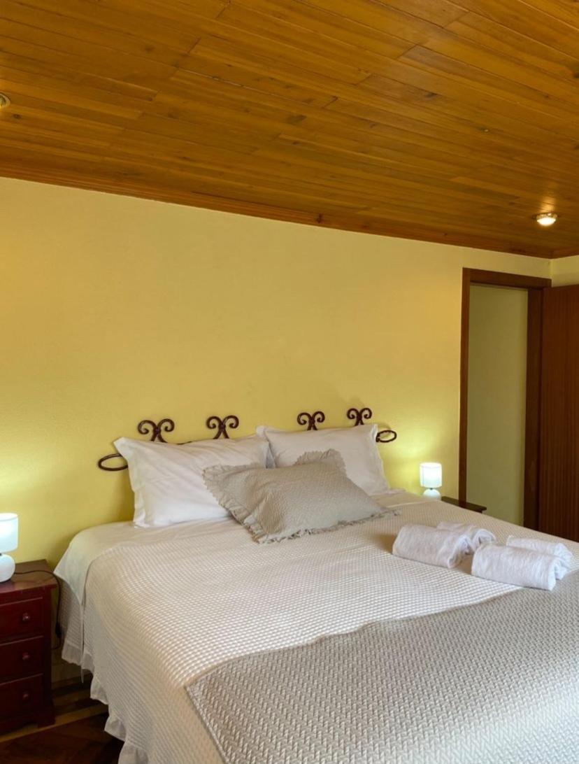Casa Do Portao Azul - Dourada Apartment Atouguia Da Baleia Ngoại thất bức ảnh